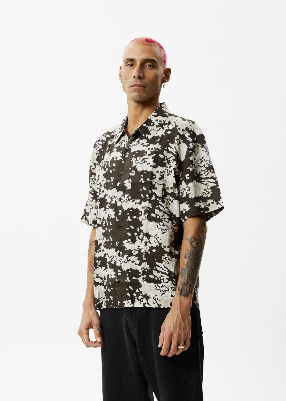 High Street Style AFENDS Mens Jungle - Short Sleeve Shirt - Earth Camo