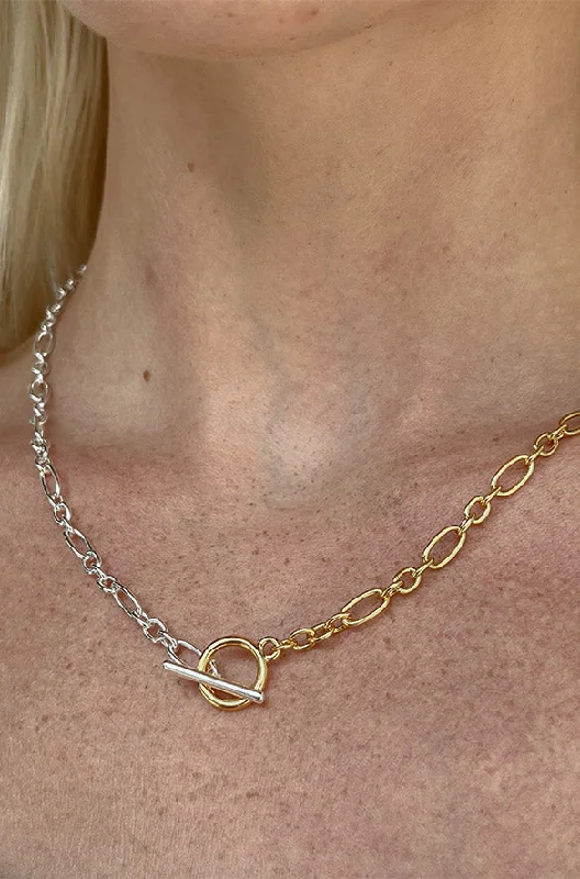 Classic Color TWO-TONE FIGARO CHAIN NECKLACE