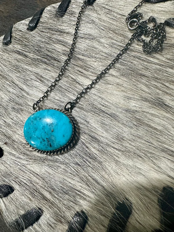 High-end Wear Turquoise Oval Bar Necklace
