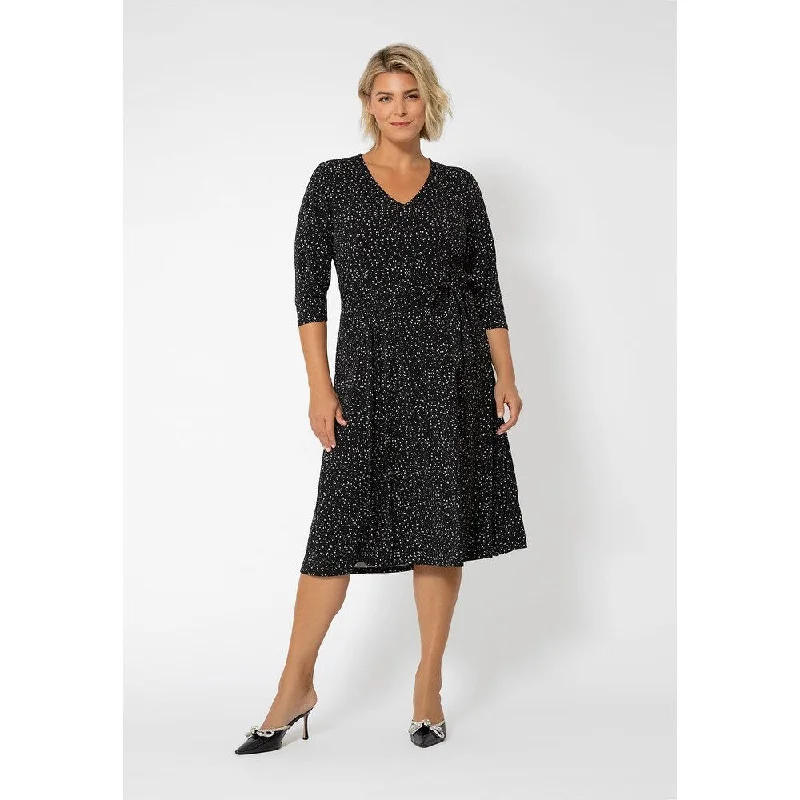 High-quality fabrics Leota Women's Eliza Belted Dress Black