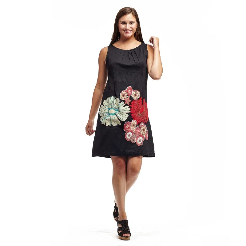Exquisite Embroidery La Cera Women's Appliqued Sleeveless Round Neck Dress