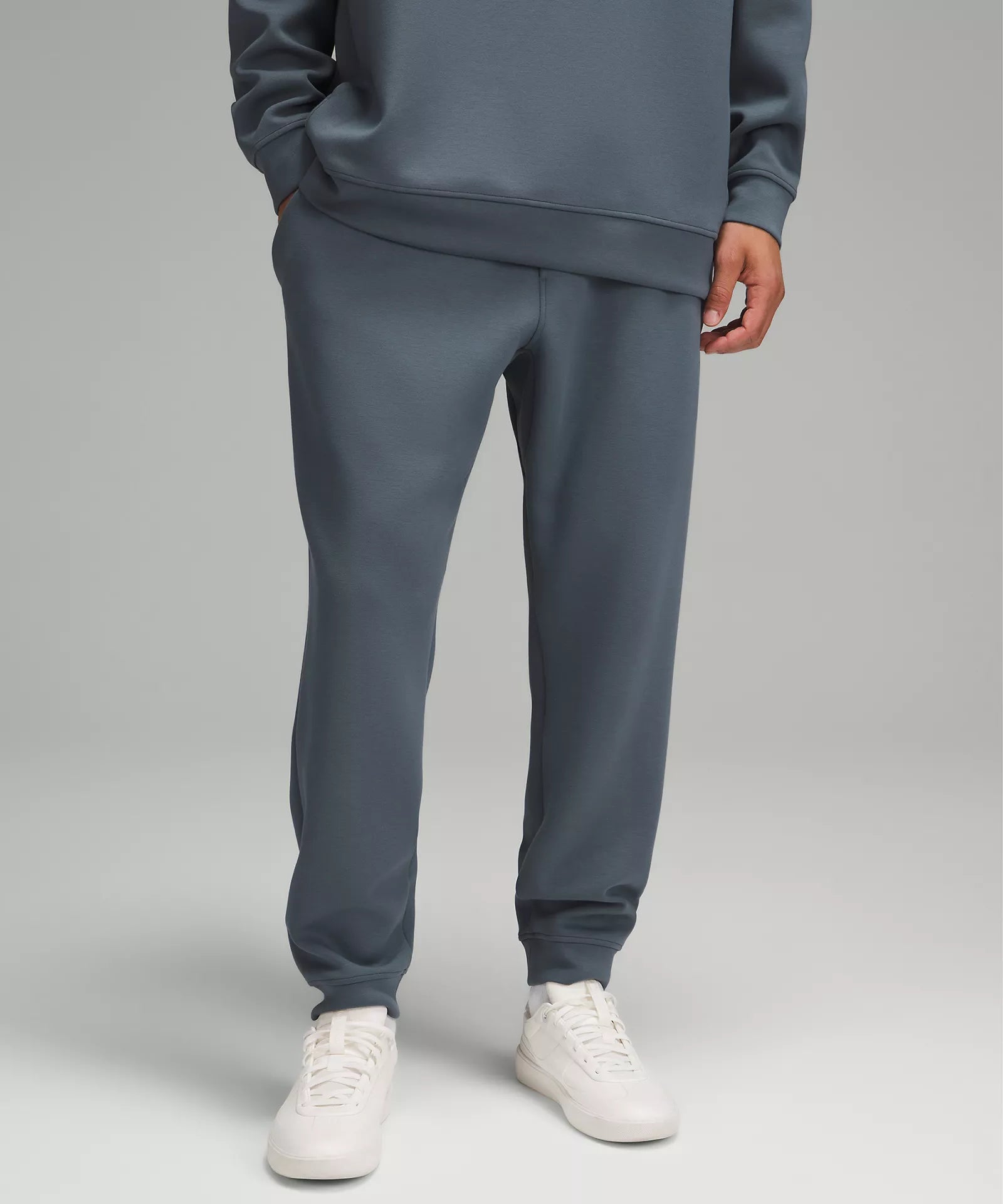 Retro Skirt Design Men's Smooth Spacer Jogger | Oil Grey