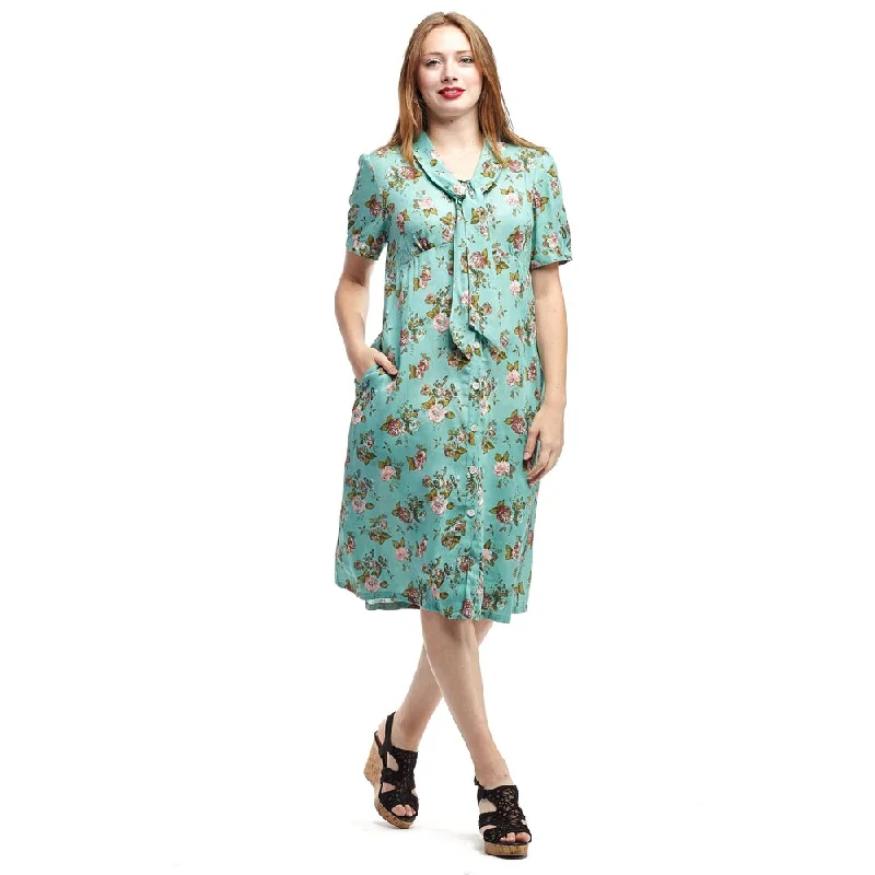 Trendy And Casual La Cera Women's Blue Rayon Short-sleeve Tie-neck Button-front Dress