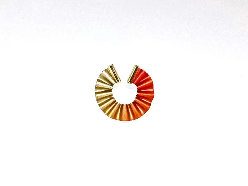 Classic Items CABO | Ear Cuff | Mermaid's Tail Metal Collection | Ear Cuff - Orange / Gold