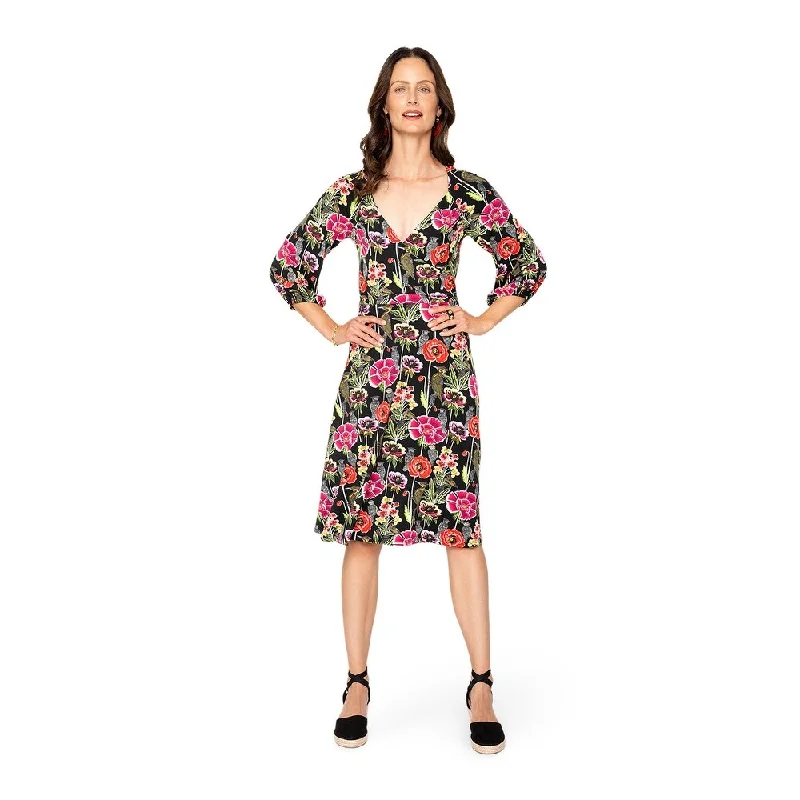 Trendy Traveler Leota Sweetheart Becca Dress Garden Party Black Multi