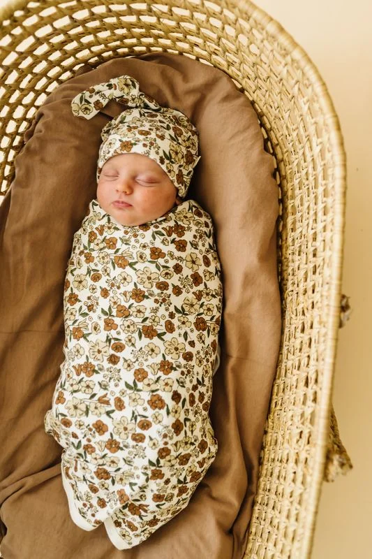 Exclusive Customization Organic Swaddle Blanket & Hat | Daffodil
