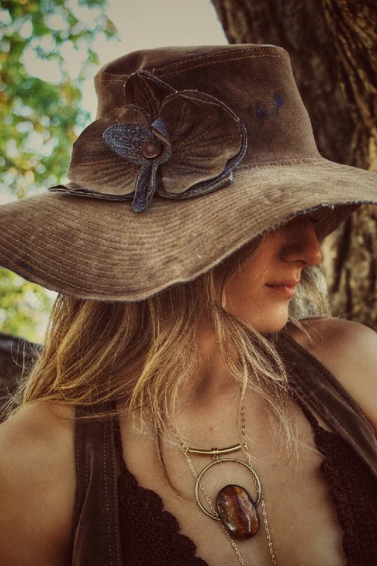 Elegant Design Soulful Hippie Hat