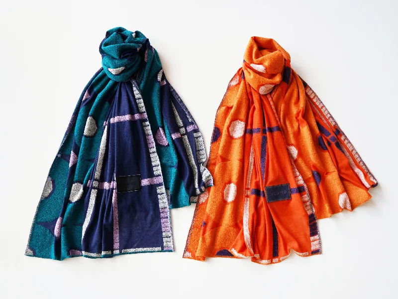 Fun and cute NITORITO | Scarf | Hanamaru - Navy / Orange