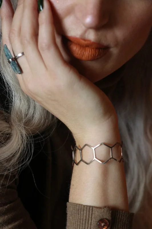 Elegant And Elegant Sterling Silver Hexagon Cuff Singlet 2 cm width - Azenya