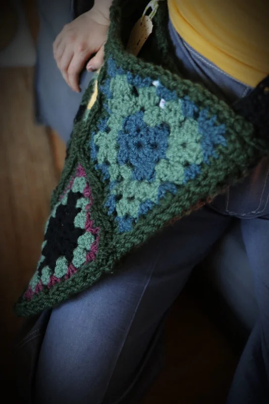 Free and comfortable One of a kind Granny Square bag - Carol Meyer Crochet Originals