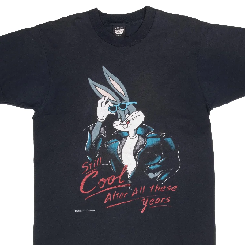 Artistic Temperament VINTAGE LOONEY TUNES BUGS BUNNY 1990 TEE SHIRT LARGE MADE IN USA