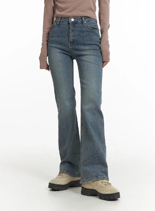 Bottom And Versatile Slim Fit Bootcut Jeans CJ426