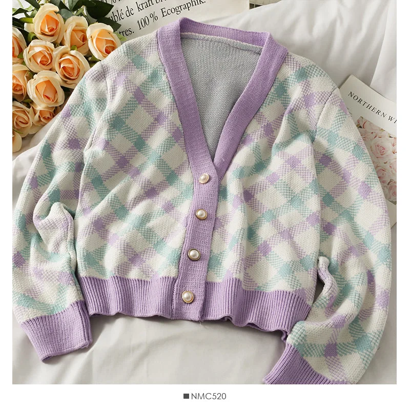 Fashionable and casual Korean loose and thin pearl single breasted cardigan knit  1809
