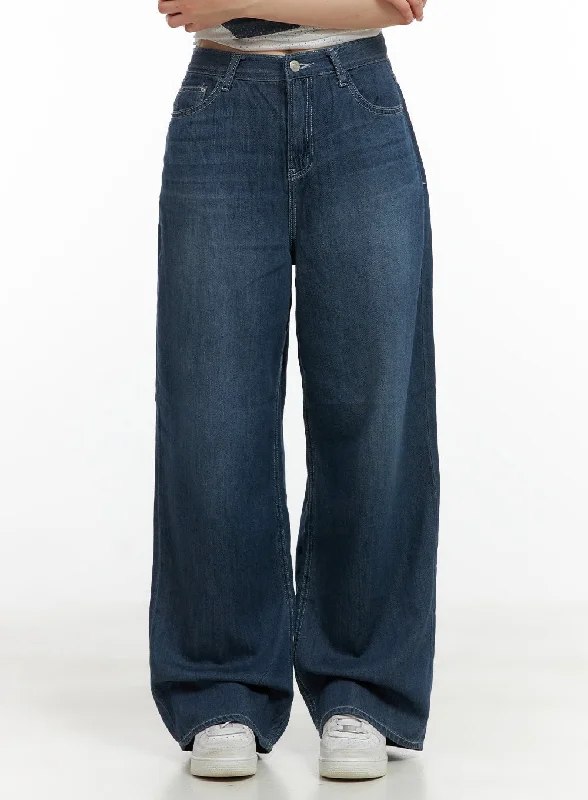 Simple Design Solid Low Rise Baggy Jeans CL422