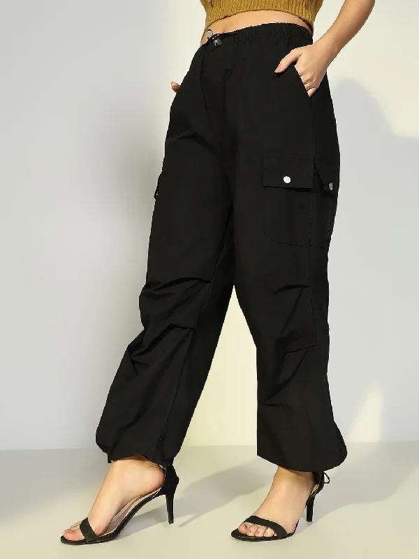 Layered Style Women Solid Black Parachute Trouser