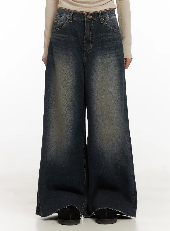 Classic Series Tasha Low Waist Washed Wide Leg Jeans CD410