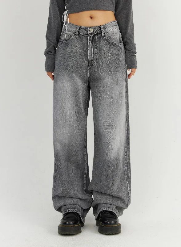 New Products Grey Washed Wide Leg Jeans CO323