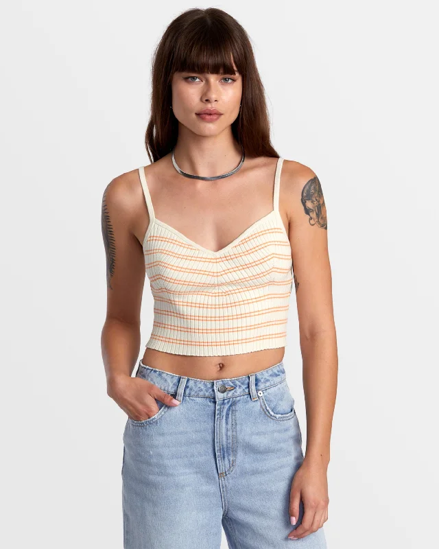 Easy Style Silhouette Knitted Tank - Latte