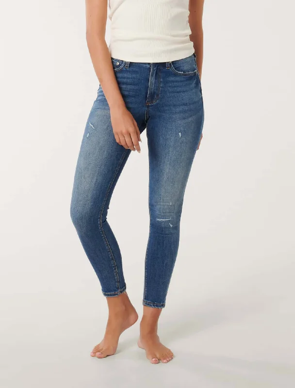 High-end atmosphere Nala Mid-Rise Skinny Jeans