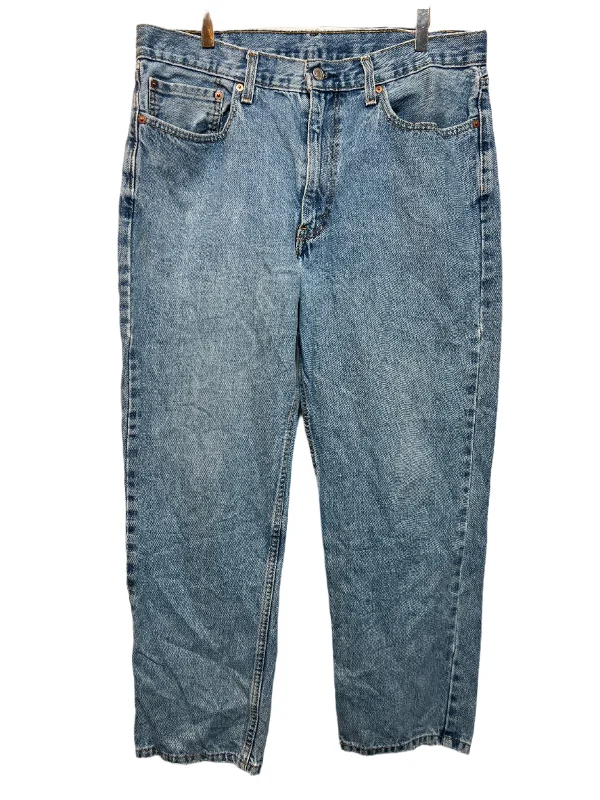 Elegant and noble Levi 550 Blue Jeans (36x30)