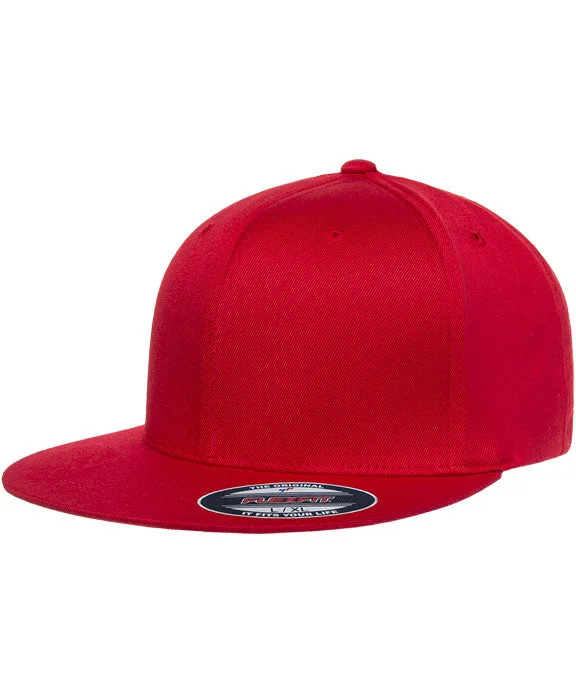 Minimalism 6297F - Flexfit Adult Wooly Twill Pro Baseball On-Field Shape Cap with Flat Bill | Red