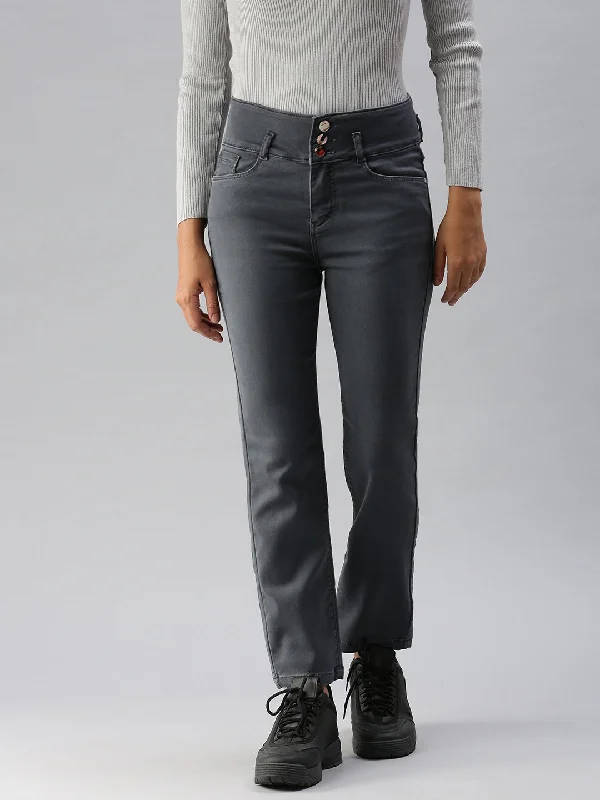 Autumn Selection Women's Grey Solid Straight Fit Denim Jeans