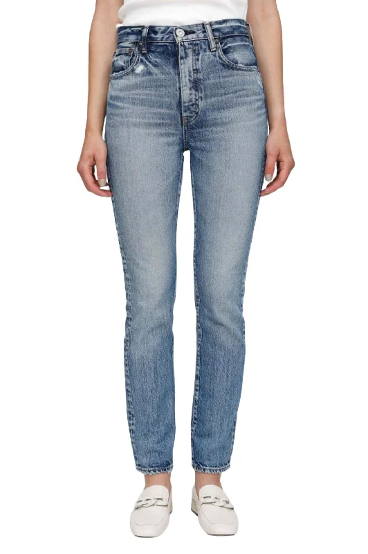 Romantic And Sweet Lombard Slim Straight Jean In Blue