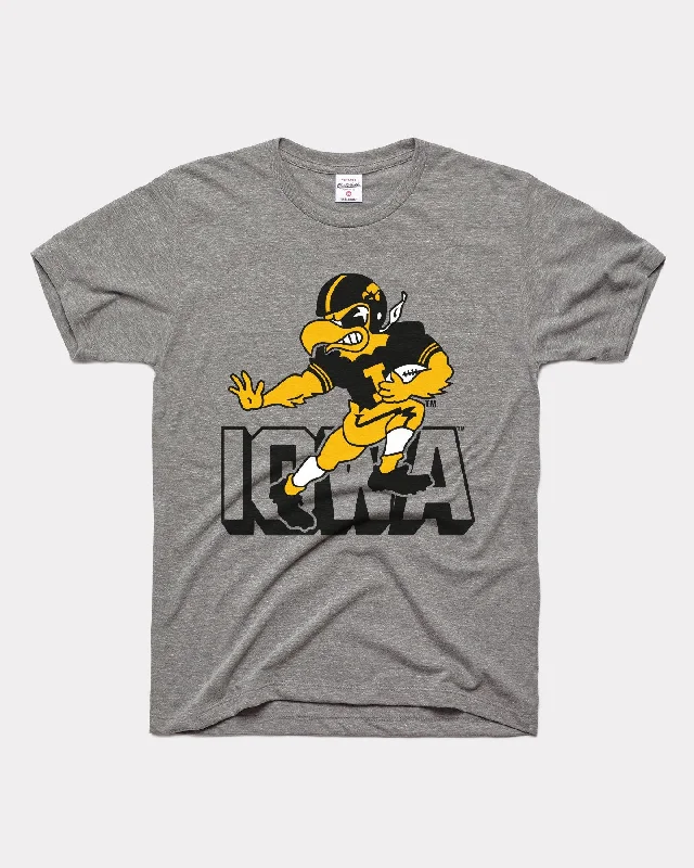 Fashionable Items Iowa Hawkeye Football Stiff Arm Vintage Grey T-Shirt