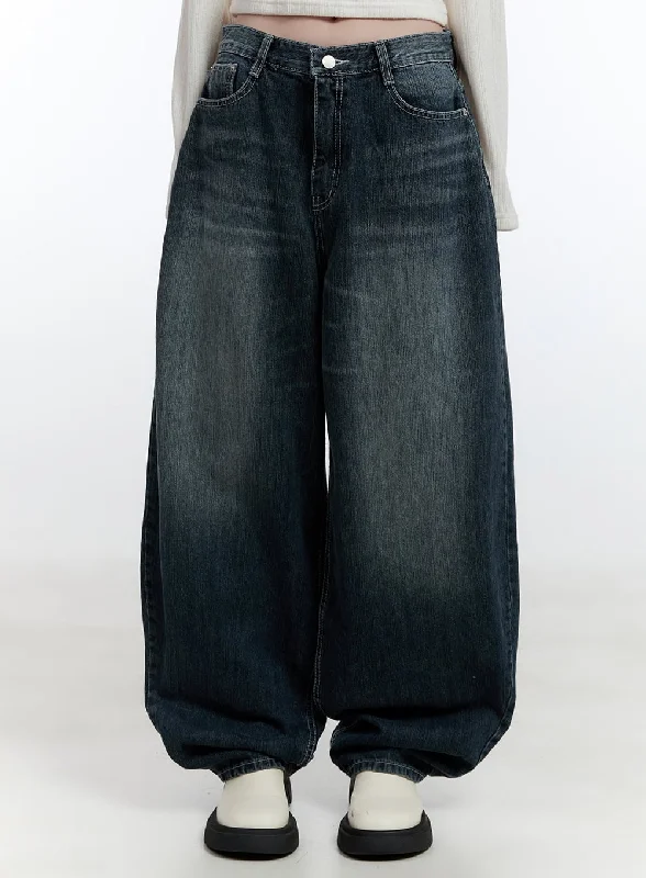 Mid-length Style Nessa Balloon-Fit Jeans CJ520