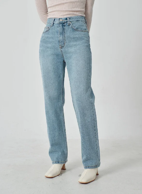 Street Show-off Style Light Wash Straight Leg Jeans OJ327
