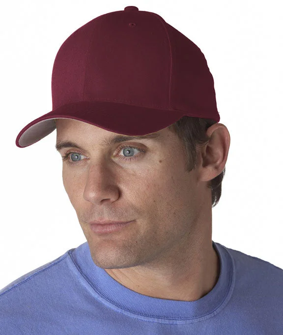 Relaxed And Casual 6277 - Flexfit Adult Wooly 6-Panel Cap | Maroon