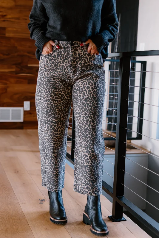 Double-sided Wear Marlowe Printed Barrel Pant | Leopard