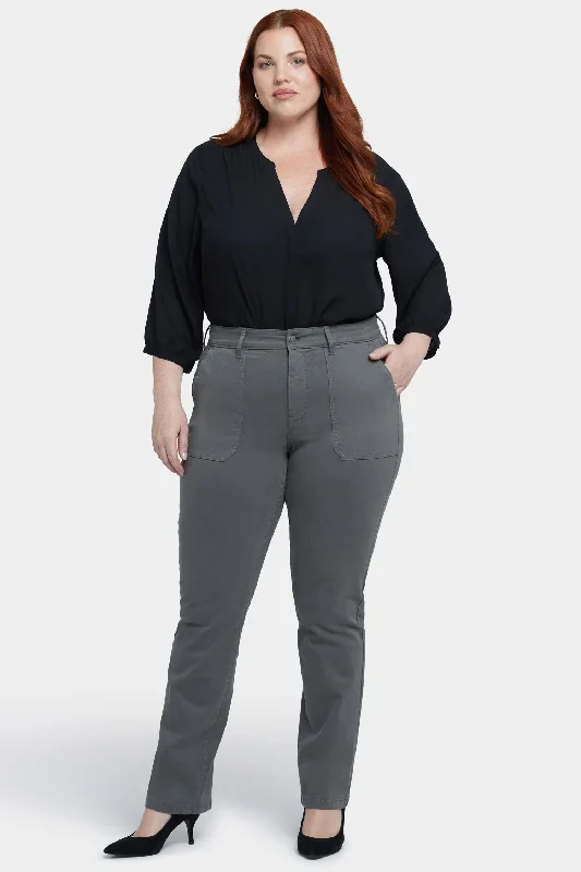 Dessert Matching Marilyn Straight Jeans In Plus Size - Vine Leaf