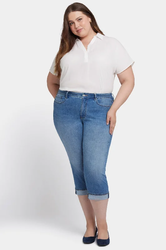 Innovative Design Marilyn Straight Crop Jeans In Plus Size - Water Canyon